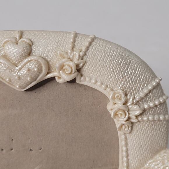 10 boxes of Cinderella Carriage Photo Frames. - Picture 4 of 9